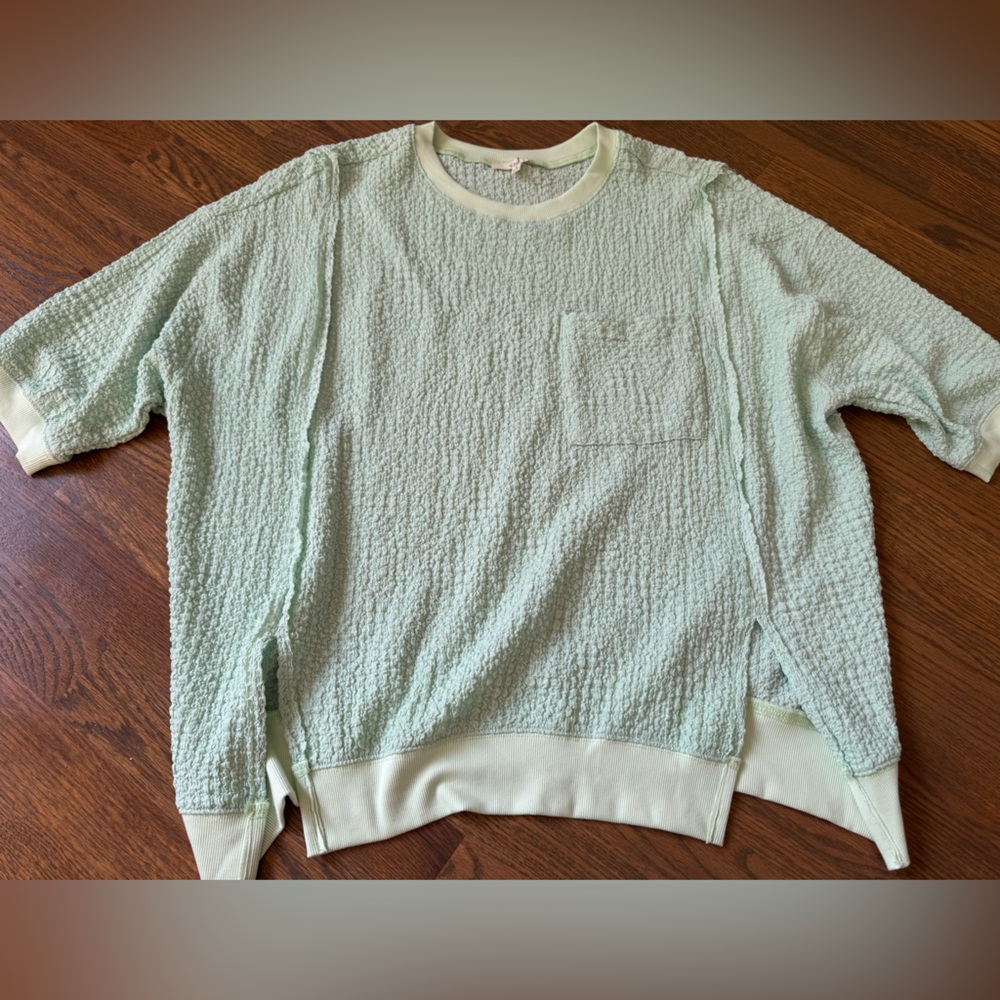 Easel NWOT mint green tee shirt
